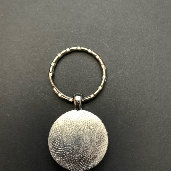 Blue Dragon Eye Keychain - Picture 2 of 2